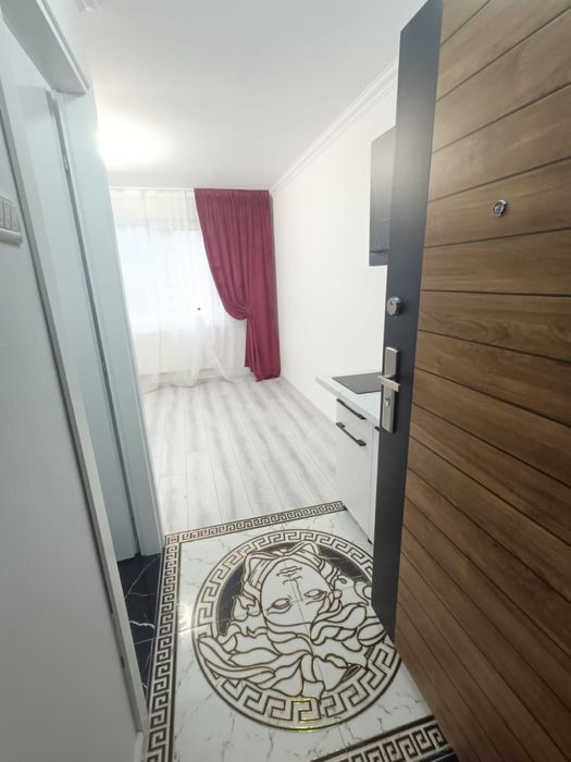 Vand Camera de Camin Silk District