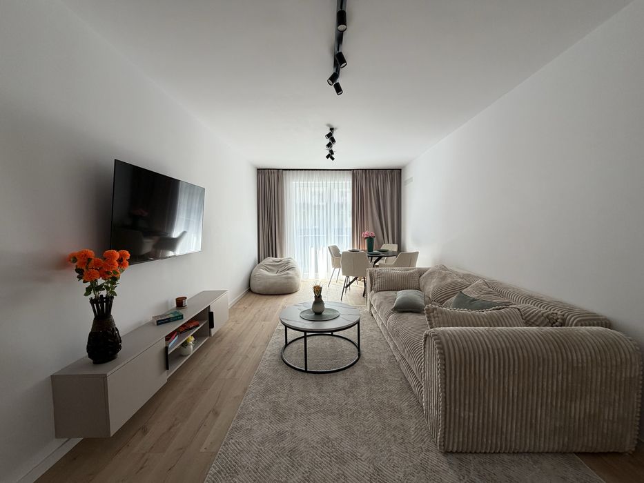 Apartament de 2 camere, bucatarie separata, La Cheie, Elite City