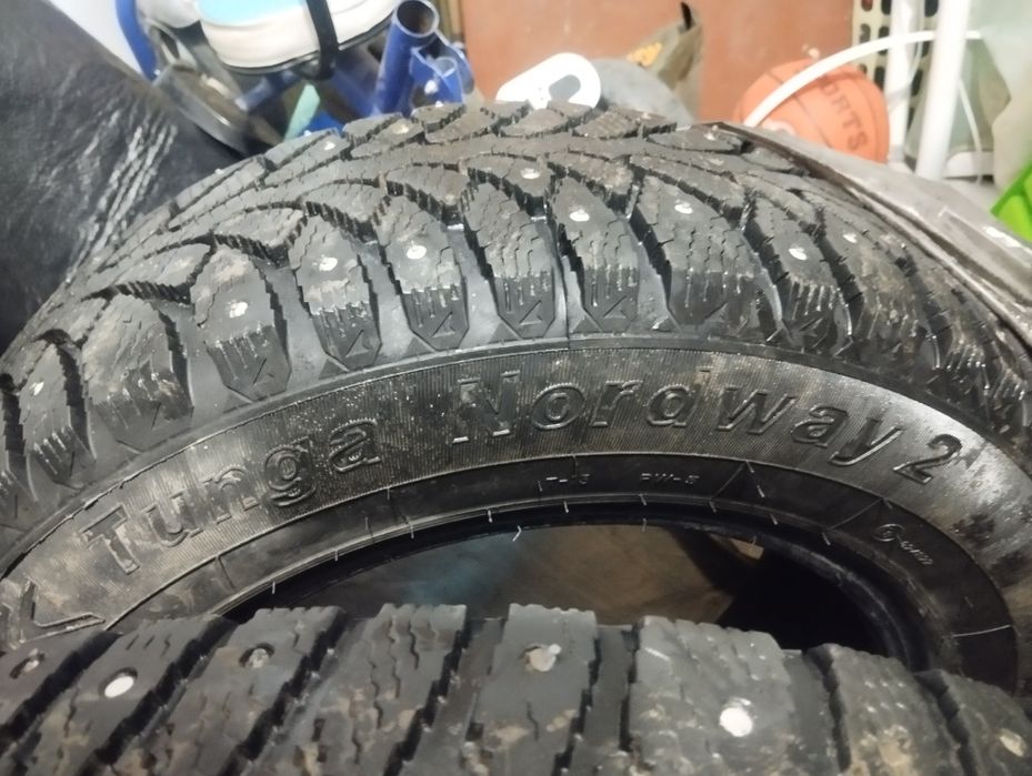 Продам шипы в хорошем состоянии