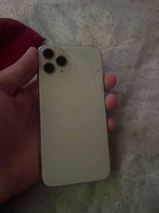 Iphone 11 pro.