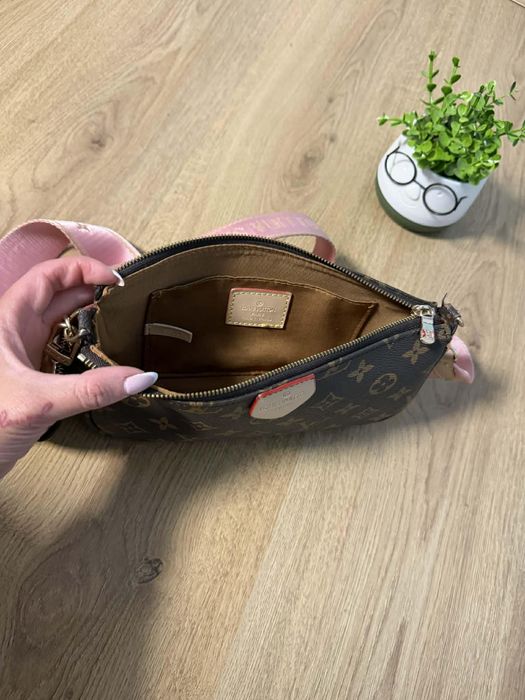 Дамска чанта Louis Vuitton