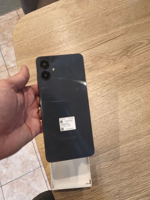 Samsung galaxy A06, 128/4