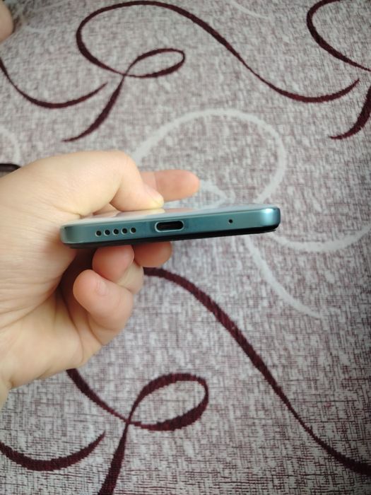 Продам срочно Xiaomi Redmi Note 11
