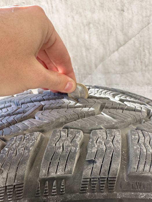 Зимни гуми с джанти Пежо/Рено 185/65/15