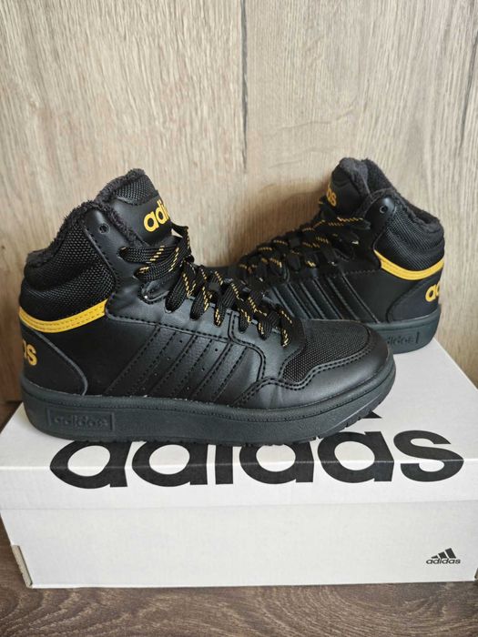 Детски маратонки Adidas Hoops 3.0 Mid Winter - номер 31.5