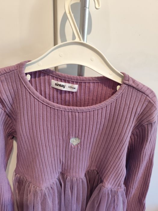 Vând rochițe fetite