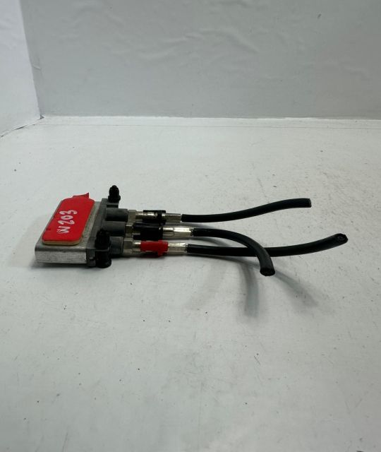 Amplificator antena A2038270442 Mercedes-Benz E-Class W211/S211