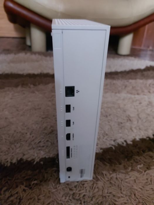 Xbox Series S și Ps4 Slim