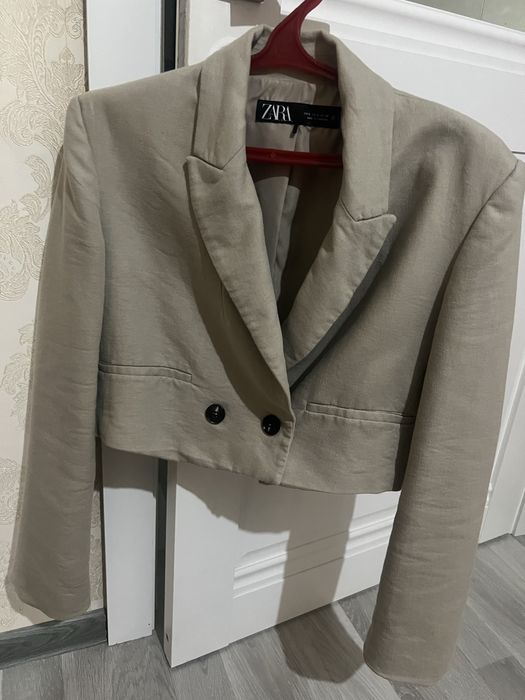 Укороченный пиджак Zara