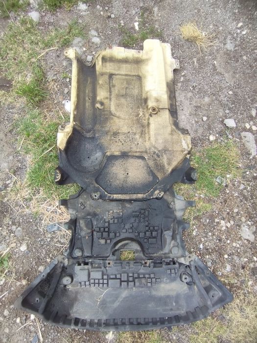 Кори под броня, двигател и скоростна кутия Mercedes C класа W204 W212