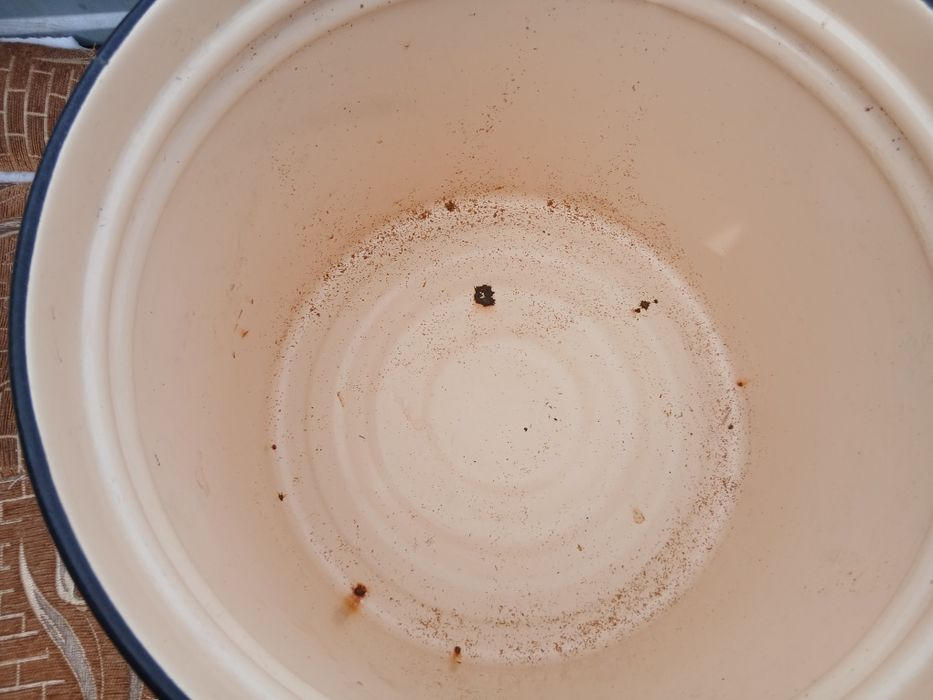 Кастрюля  большая