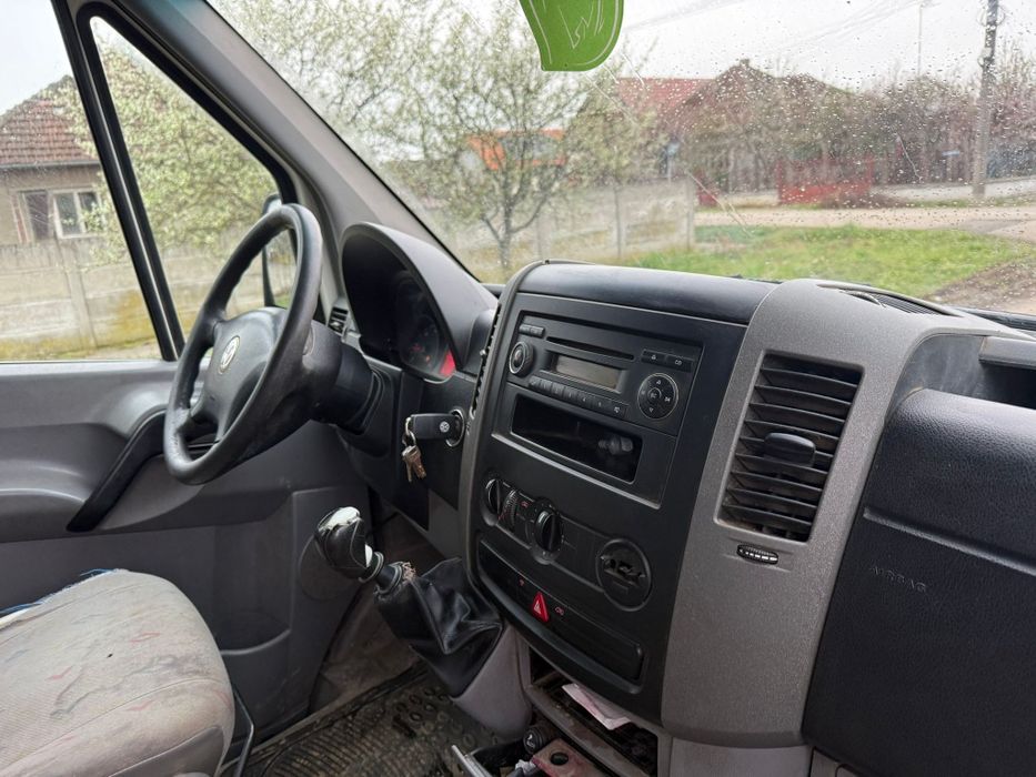 Volskwagen Crafter Doka 7 locuri 2.5 tdi Inmatriculat