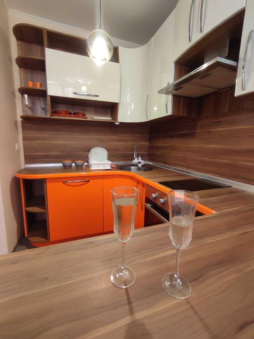 Дава се под наем Двустаен апартамент в Варна, Бриз - 70 кв.м за 650 € - Снимка #4