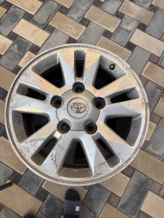 Тойота ланд крузер диска.