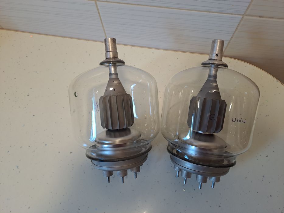 GU-46 pereche tuburi electronice / lămpi, rusești,  NOI