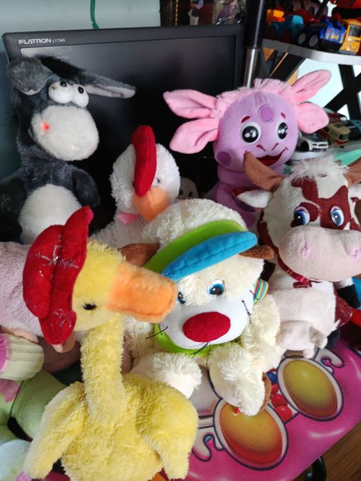 Продаю говорящие игрушки