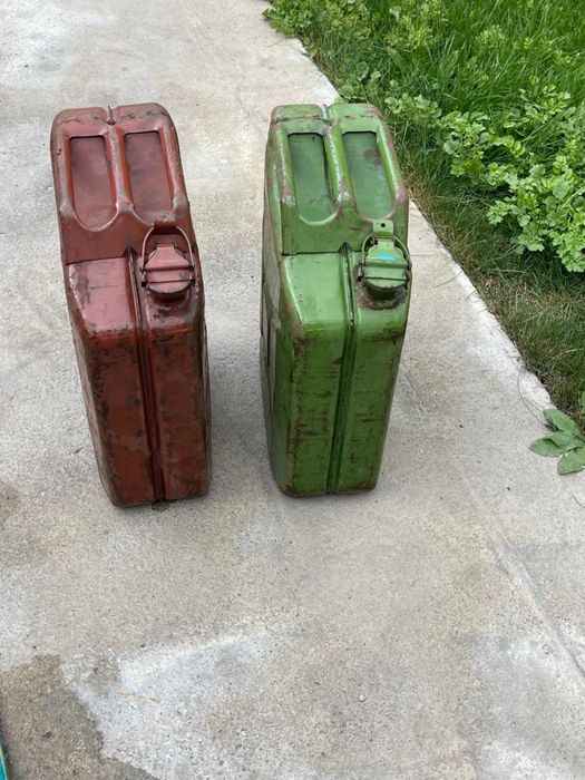 Продам канистры сср
