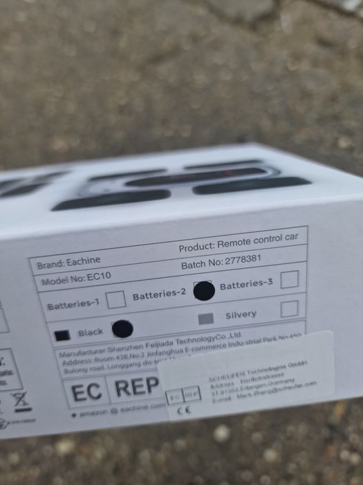 Masinuta noua cu telecomanda / se da peste cap /