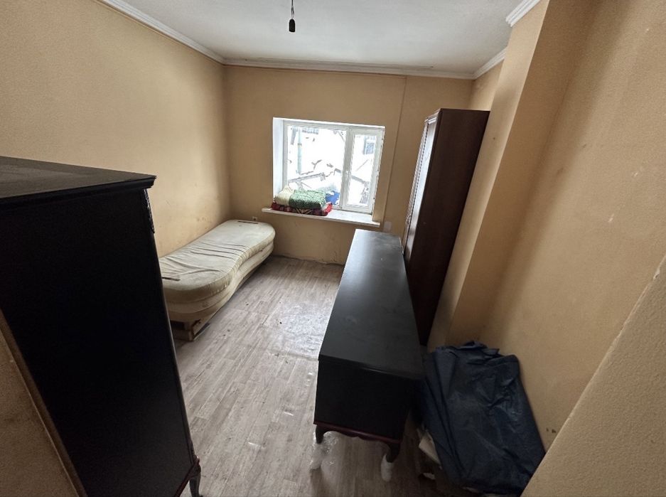 Продам участок с двумя зданиями!