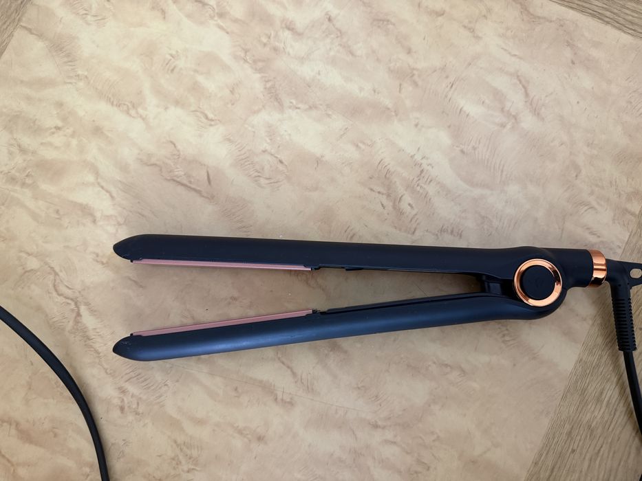 Выпрямитель для волос