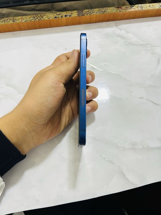 Iphone 12 radnoy turibdi 82% 64gb