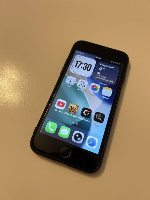 iPhone SE 2020 64GB Black