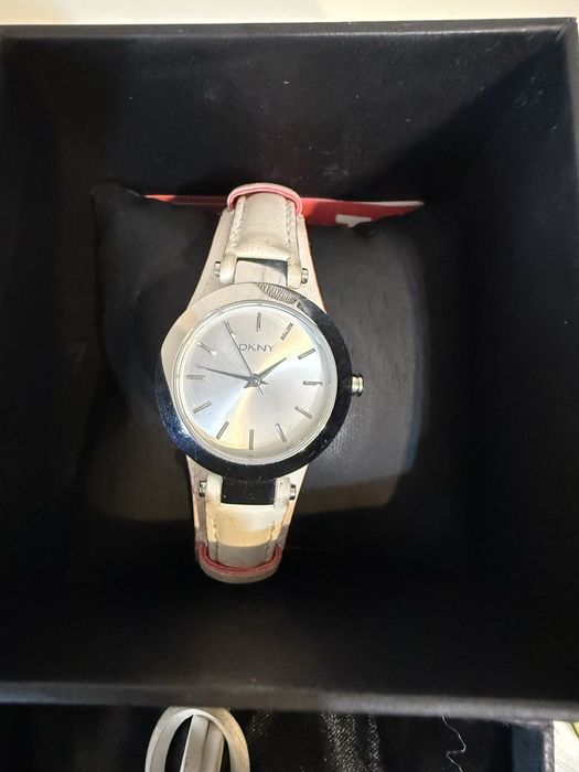 Vand ceasuri Tommy Hilfiger/Fossil/DKNY/Ted Lapidus/
