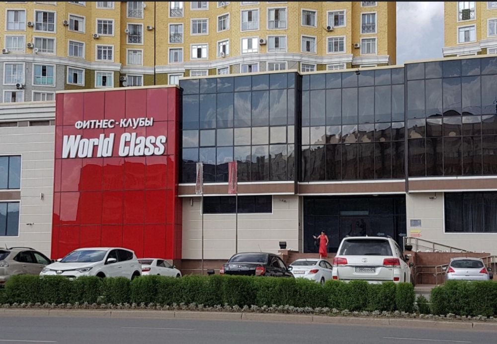 Безлимитный абонемент в World Class до конца июля