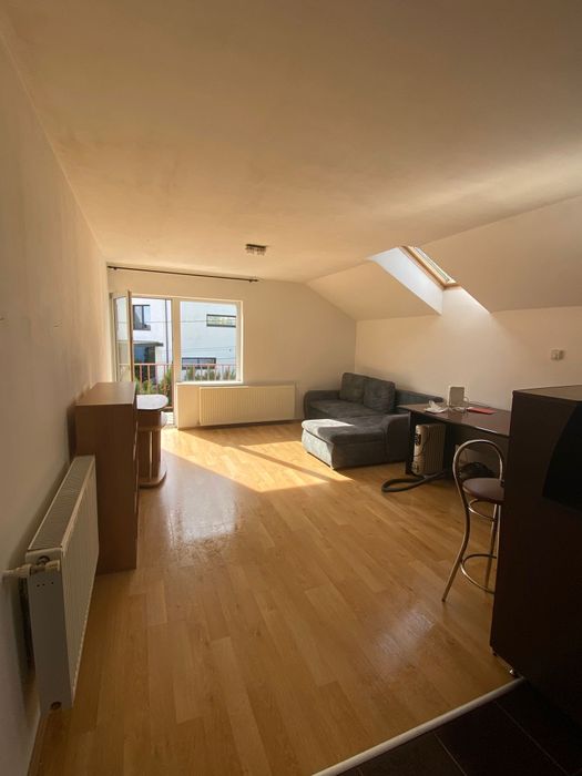 De închiriat apartament 48 mp, etaj II/M, zona Schit
