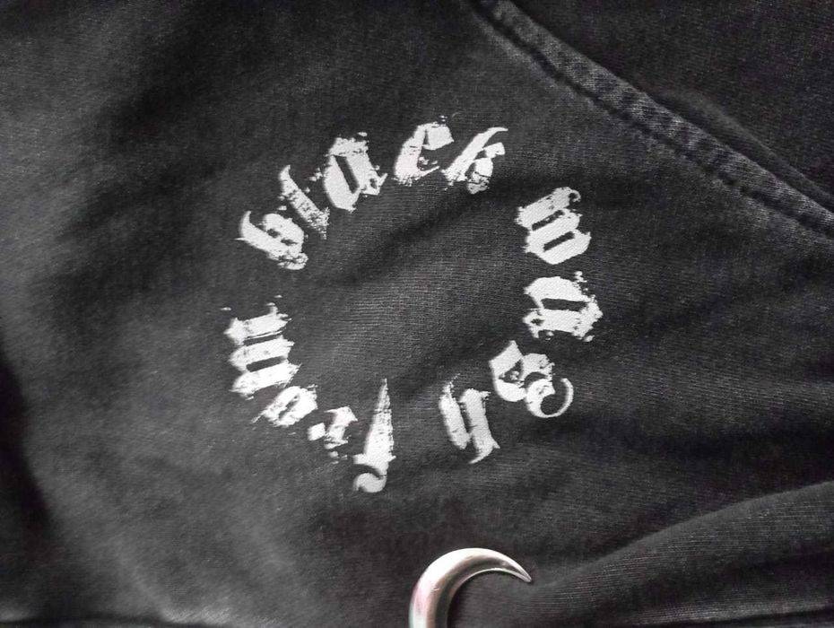 Продаю новую зип худи