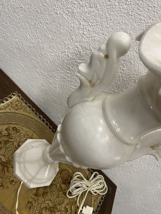 Винтидж настолна лампа от оникс Италия 1970те 43 см