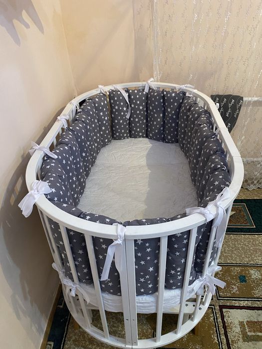 Манеж бортиктармен