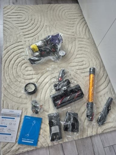 Aspirator vertical fara fir  2in1: 500W Brushless, Baterie 20000Mah, acumulator Li 29.6V, autonomie pana la 60 min,Perie Led