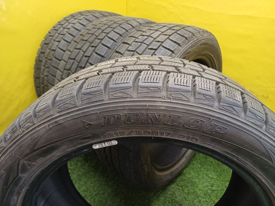 Шины 215 50 R17 DUNLOP комплект