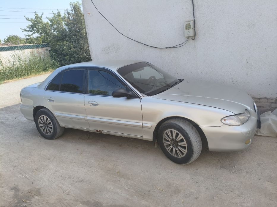 Hyundai sanata 3 1996