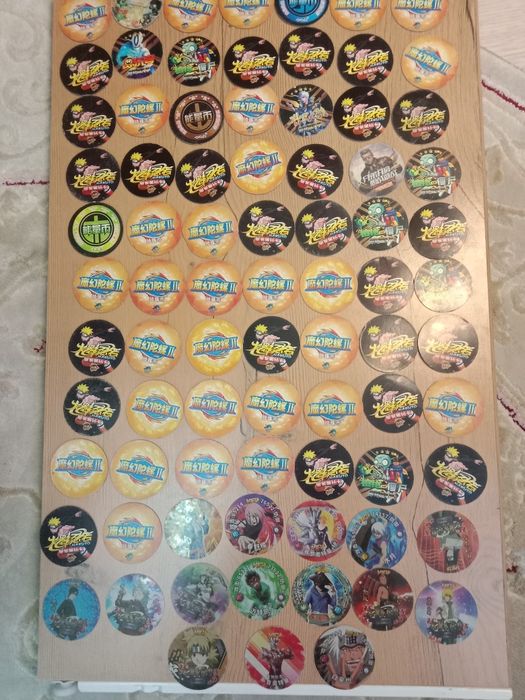 Продам фишки 80 шт.