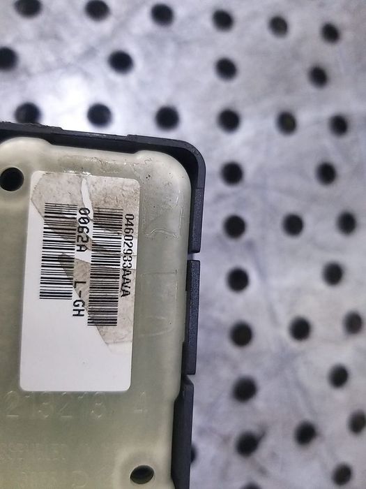Buton geam electric stanga spate jeep compass 1 mk49 04602933aa