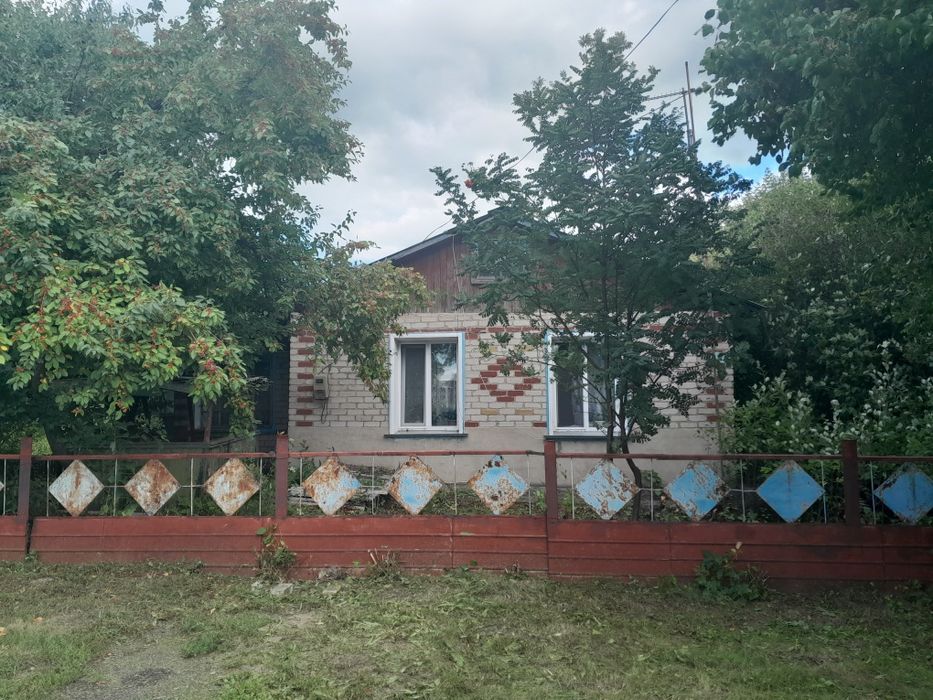 Продам дом с участком под ижс