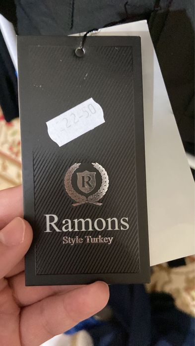 продам куртка Туркия 10.000