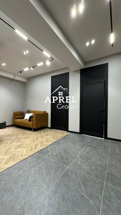 Продается 2 х комнатная квартира 2 хонали ор-р: Бухара сити 55 м²