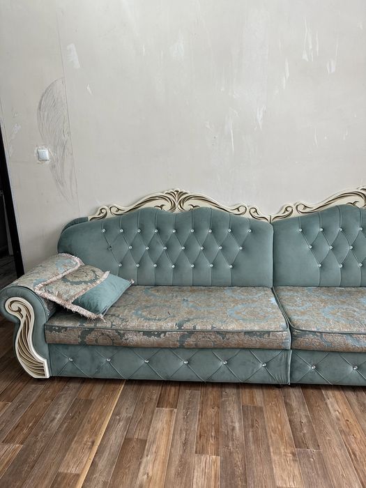 Диван срочно сатылады