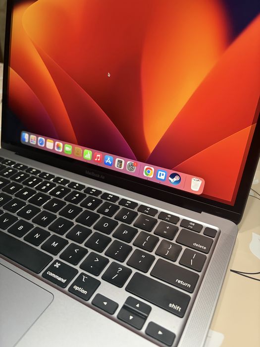 MacBook Air 13 M1