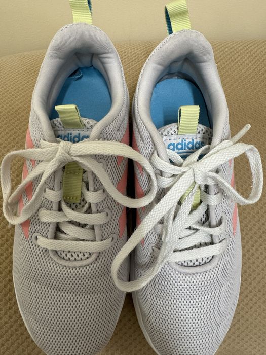 Маратонки Adidas 32 номер