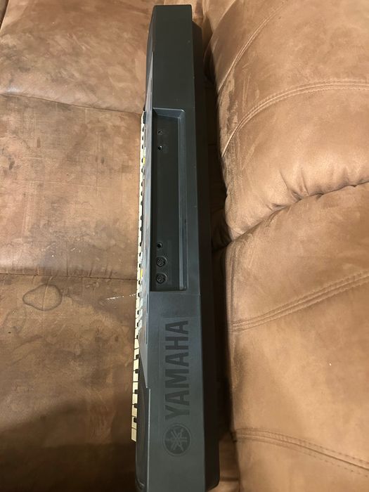 Синтезатор YAMAHA