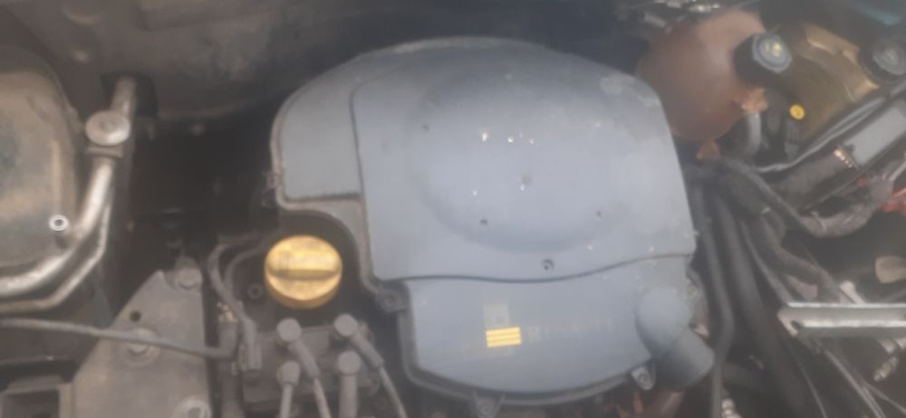 Reno kango 1.4  benzin/Рено канго 1.4 на части