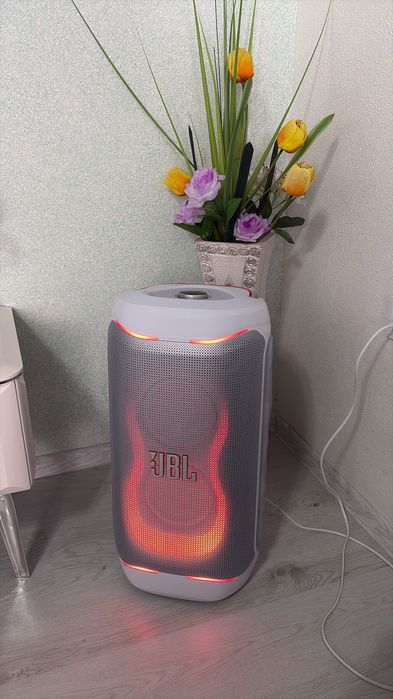 JBL partybox 130 (WHITE)