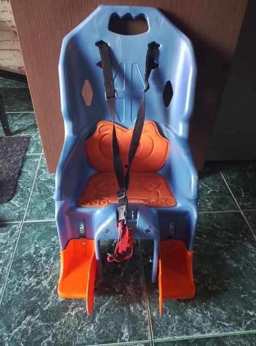 Vând scaun copii pt bicicleta