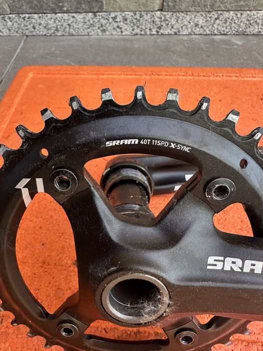 SRAM Apex 1 GXP курбели.