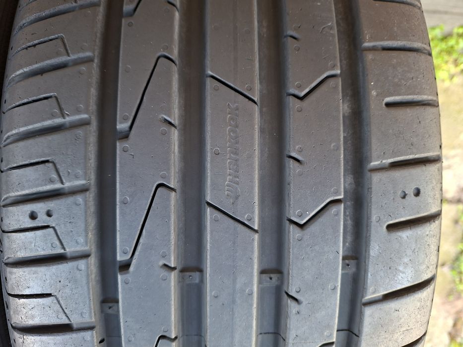 2бр 225/ 45/ 17 ханкок  неразличими от новите