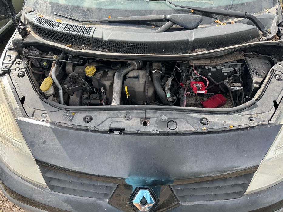 Renault Scenik 1.5dci 106hp 2005г На Части
